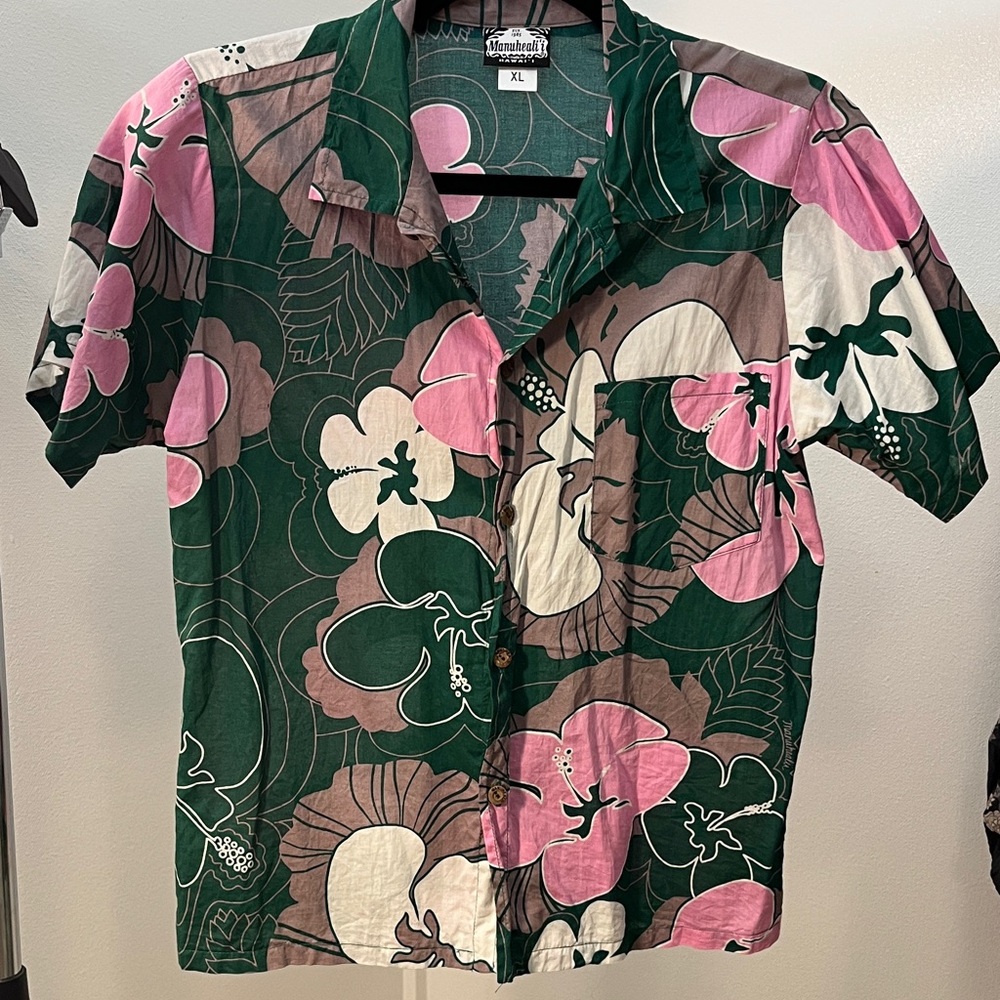Manuhealii Green and Pink Floral Aloha Shirt